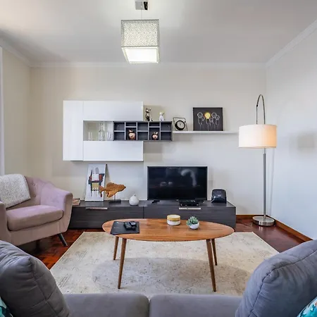 Sea View - By Wehost カマラ・デ・ロボス