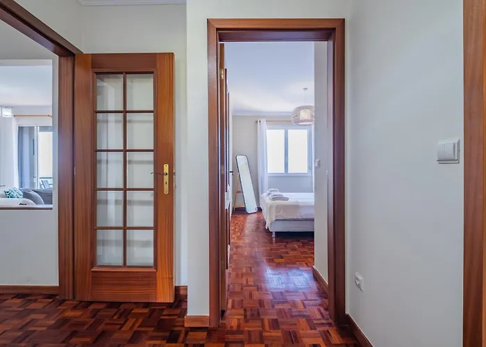 Sea View - By Wehost *