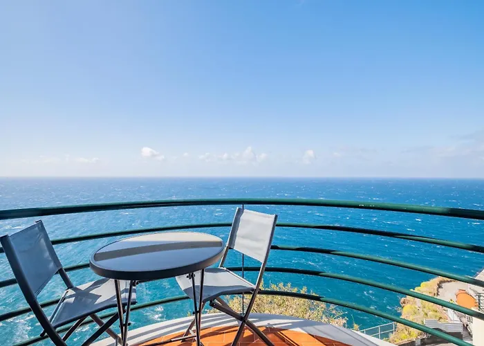 Sea View - By Wehost Câmara de Lobos